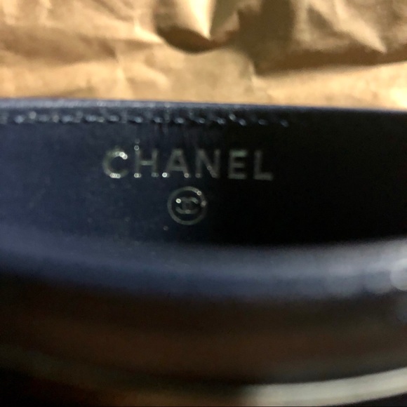 Chanel Navy Chevron Card Holder - Picture 3 of 9
